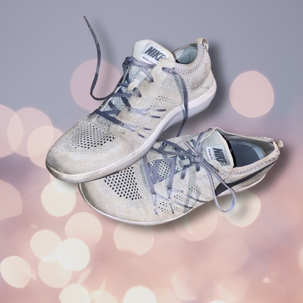 Nike focus flyknit glitter shoes sneakers gray / grey / silver shoe